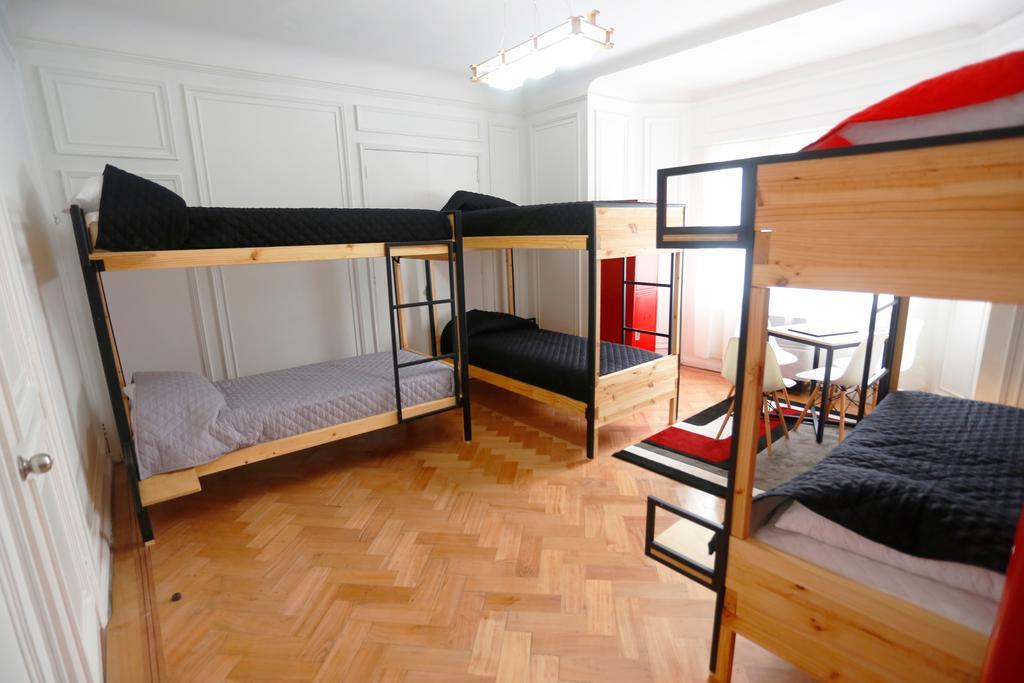 Salvador Hostal & Cafe Сантьяго Екстер'єр фото